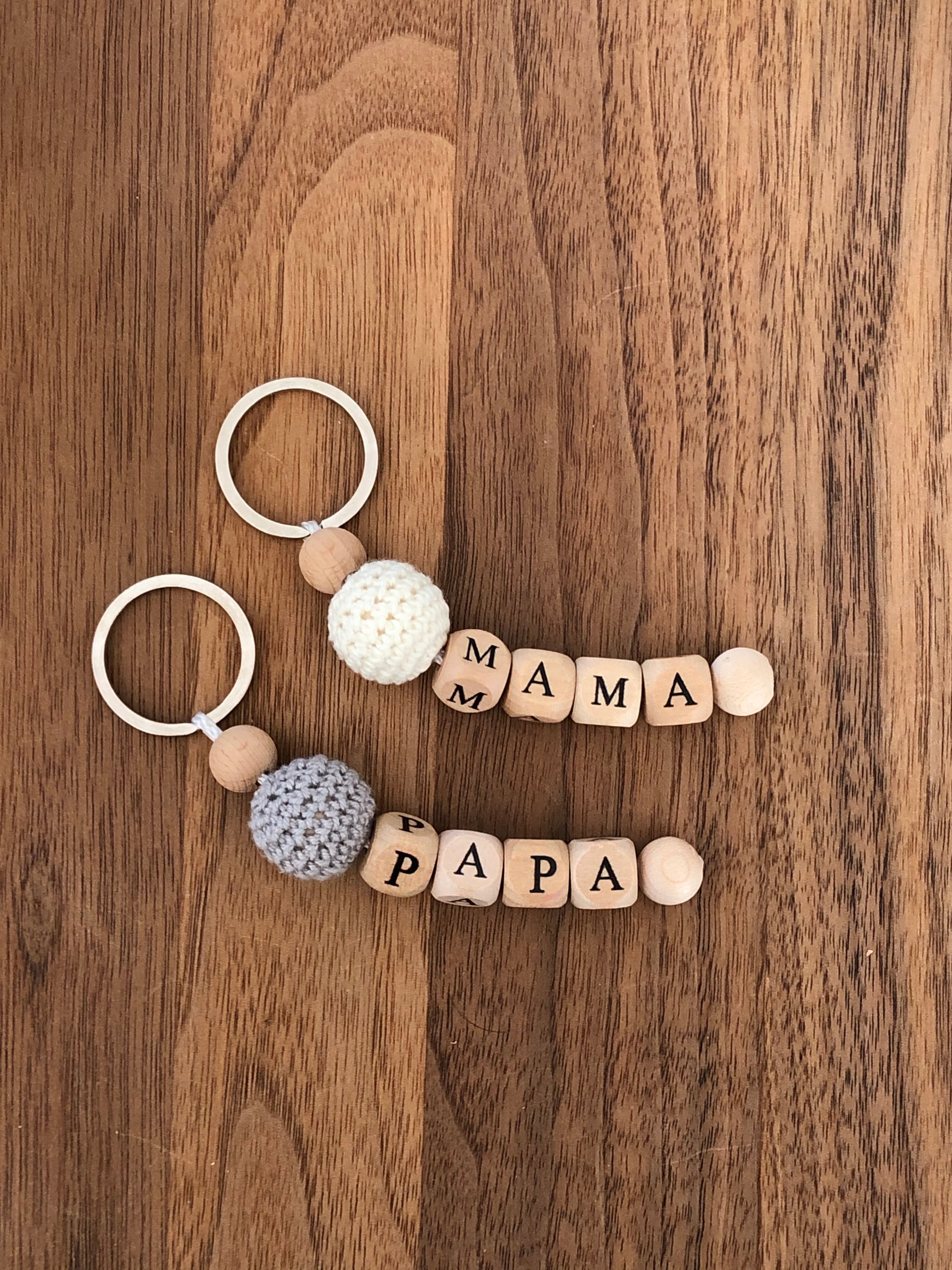 Schlüsselanhänger Mama und Papa - Weiß Grau