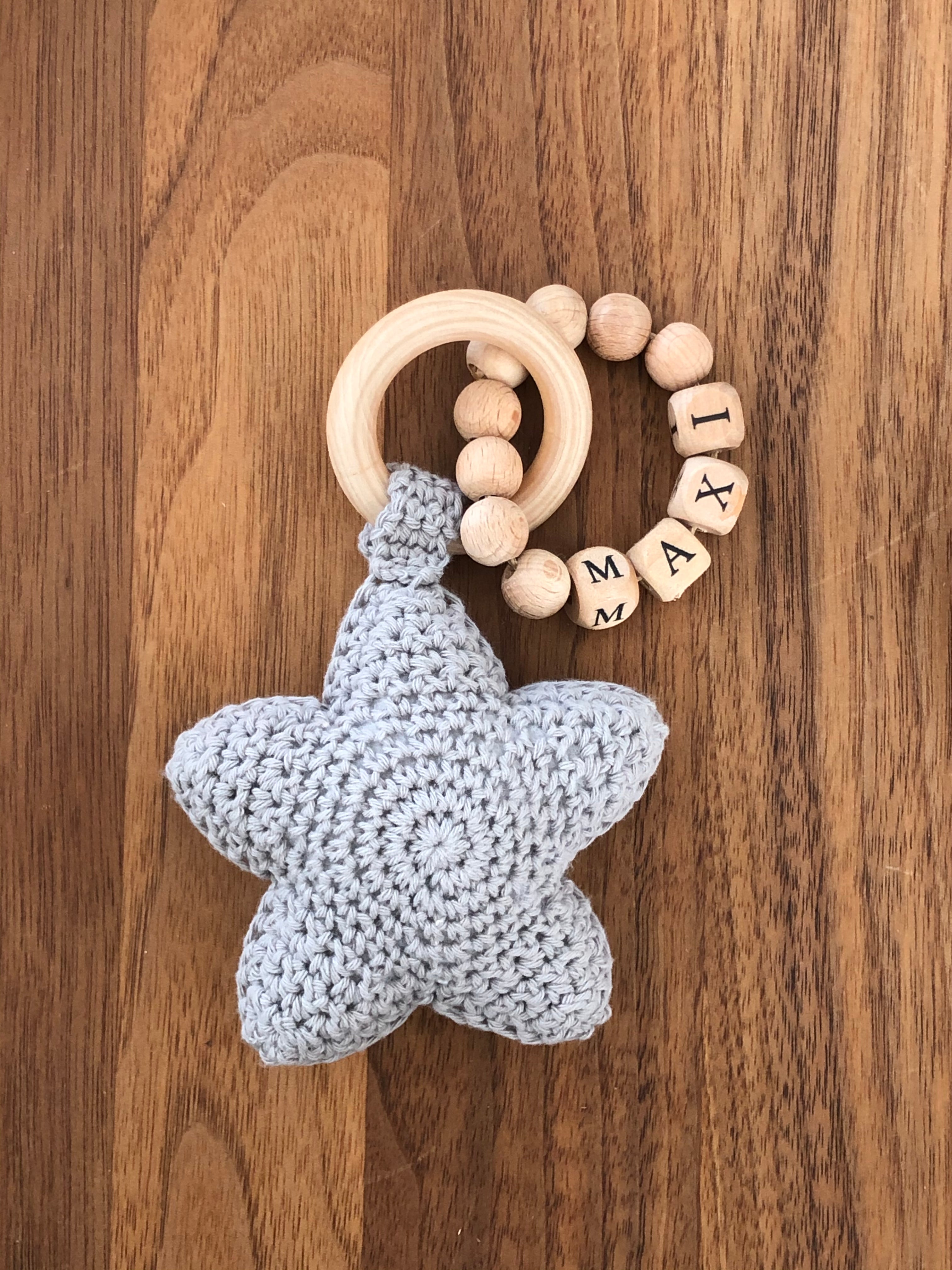 Greifring Stern personalisiert - Creme